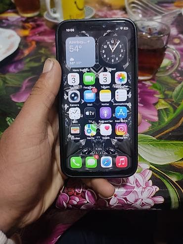 iphone 11 platası: IPhone 11 Pro, Qızılı, Face ID — 1