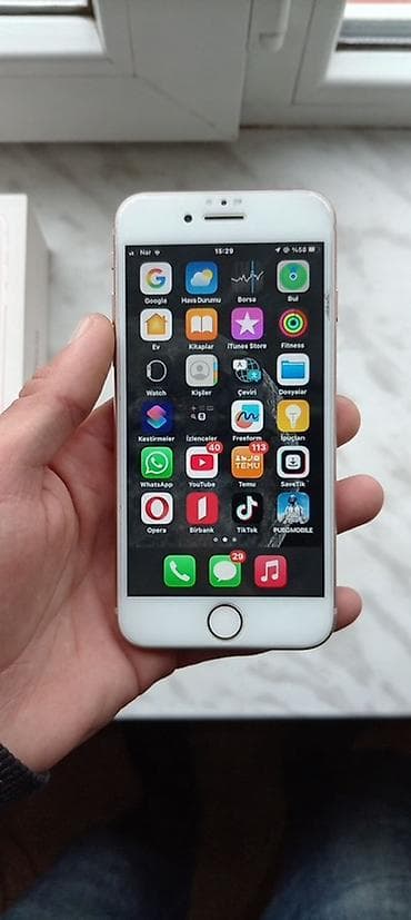 iphone ucuz qiymete: IPhone 8, 64 GB, Qızılı — 7