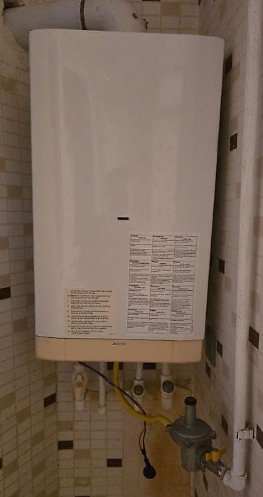 Kombi yenisi alındığı üçün satılır. Ünvan Masazır Yeni Bakı