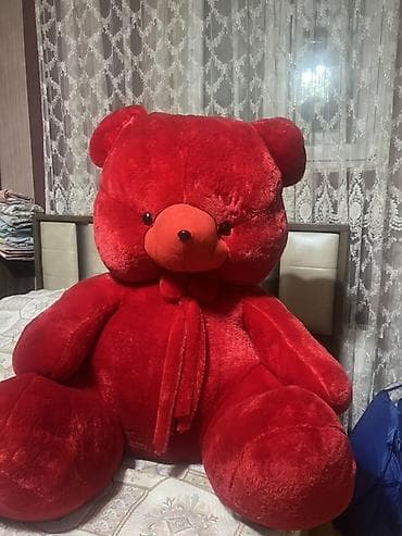 oyuncaq ayi: Böyük ölçülü plyuş ayıcıq - Rəng: parlaq qırmızı, burnu və lent — 1