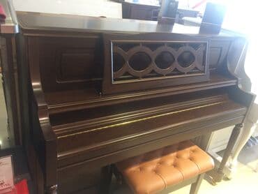 malık zeynalov: Royal ve Pianolar. Royal Musiqi Aletleri salonu sizlere genish — 1