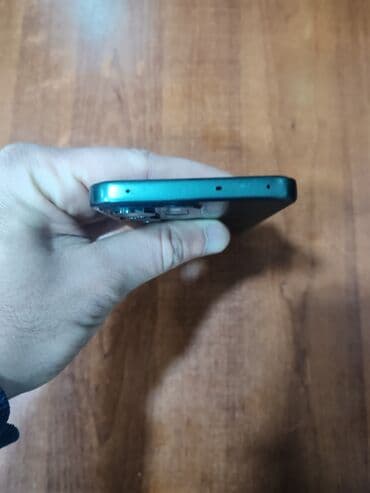 BMW: Oppo Reno 14 F, rəng - Yaşıl, Barmaq izi — 2