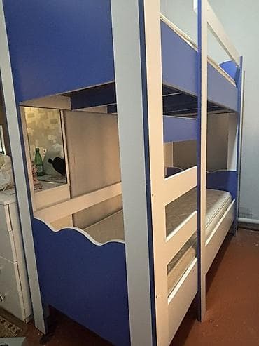 Mebel: Oğlan və qız üçün, İşlənmiş, Çarpayı, Matras ilə, Siyirməsiz — 1