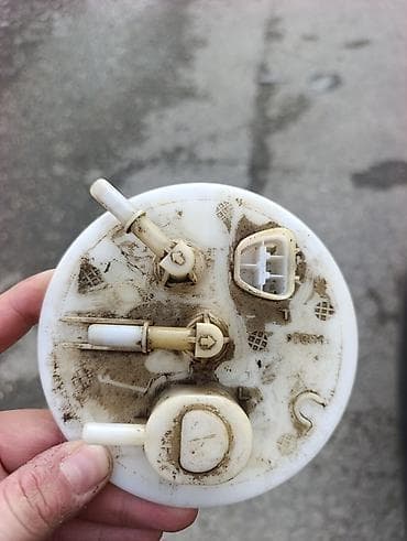 Топливные системы: Hyundai Accent 2006-2009 dizel yanacaq suzgeci seviyye gostericisi — 1