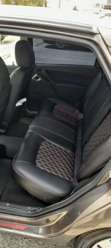 şlanqların satışı: Lada Granta sedan - Kuzov: qəhvəyi rəng, kompakt sedan - — 4