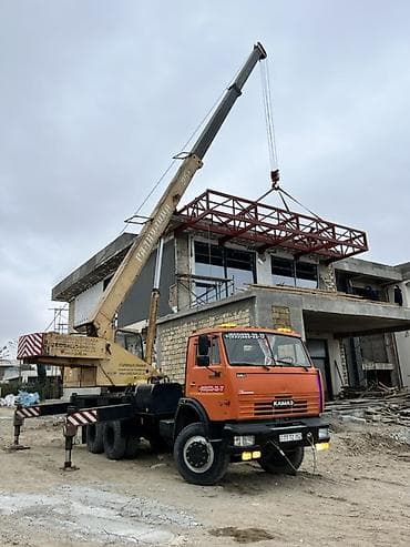 Tikinti və təmir: 25 tonluq avtokrana icarə xidməti - Marka/model: KAMAZ əsasında — 2