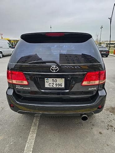 mersedes s class: Toyota Fortuner: 2.7 l | 2005 il Ofrouder/SUV — 2