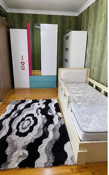 Dolab ve carpayi bir evden satis.der 58.eni 140.hun 195 sm Qiymet 170