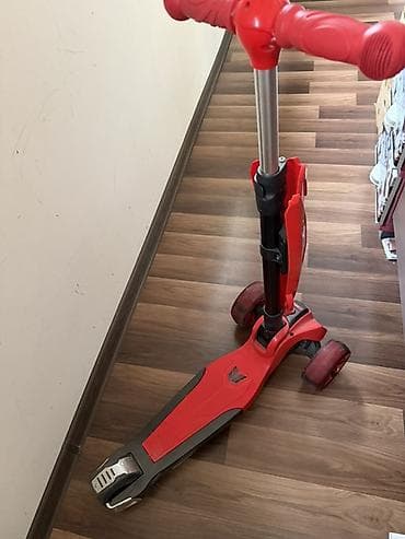elekt: Uşaq skateri – 3 təkərli, qırmızı rəng - Stabil və təhlükəsiz 3 — 2