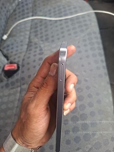 philips xenium 9@9s: Samsung Galaxy A17, rəng - Gümüşü — 5