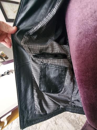 Kurtkalar: Kişi dəri gödəkcə - Rəng: qara - Material: həqiqi dəri (etiketdə — 3