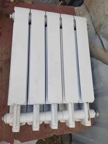 otaq qaplsl: Radiator satılır. Cox ağırdır, qalındır.5 dilim qalıb, bizdə otaqlara — 2