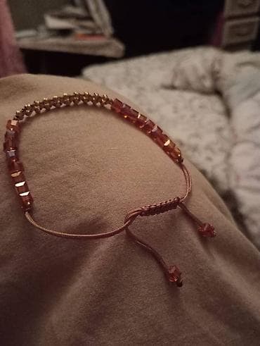 smart qolbaqlar: Muncuq olan yer qızıldi qaranti verilir, uşağa da taxmaq olur — 2