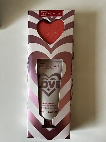 kana korsa: Kosmetik dəst, 2 məhsul, Yeni — 2
