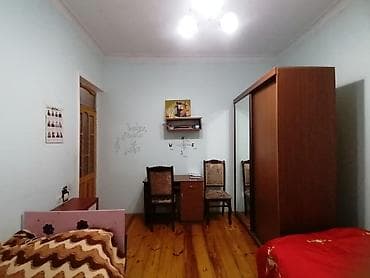 merdekan ev satilir: Bakı, Biləcəri, 4 otaqlı, Köhnə tikili, m. Avtovağzal, 90 kv. m — 2