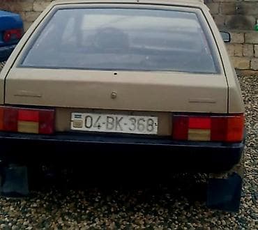 kub 50 cc: Bej rəngdə Lada Samara hetçbek modeli təklif olunur. Avtomobil 5 — 6