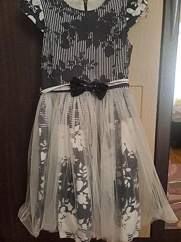 8-10 yaş qız uşağı üçün don satılır .Mingəçevirdə