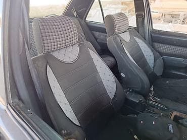 mercedes 180 b: 92 maşınıdı xaiş eliyirəm 2026 ya aid suallar verməyin Mercedes-Benz — 3