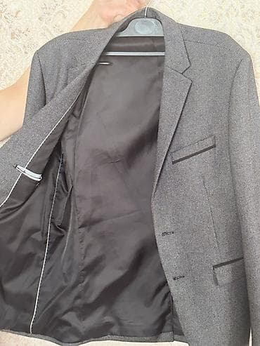 Üst geyimləri: Kişi üçün klassik-jilet tipli blazer pencək - Rəng: tünd boz, xırda — 2