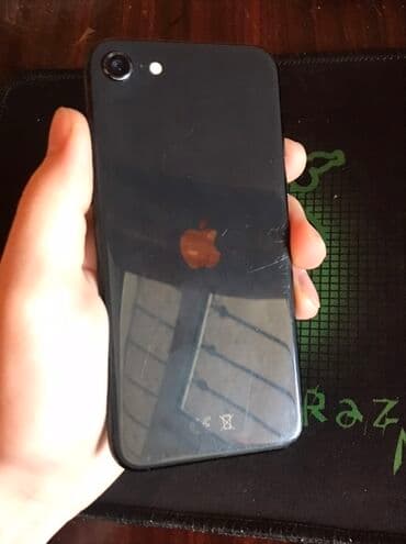 iphone 5d: IPhone SE 2020, 64 GB, Qara, Barmaq izi — 2