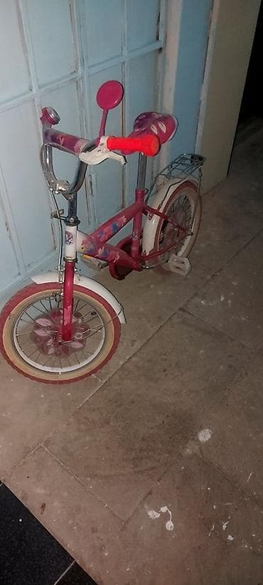 təkərli çantalar: Uşaq velosipedi – 16 düym təkərlər - Rəng: çəhrayı/ağ, güllü naxışlı — 3