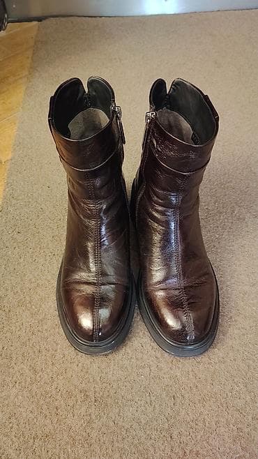 Qadın dəri botları – tünd qəhvəyi - Material: parlaq, yumşaq təbii