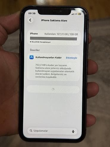 iphone 11 pro max 2 ci el: IPhone 11, Qara, Face ID — 6