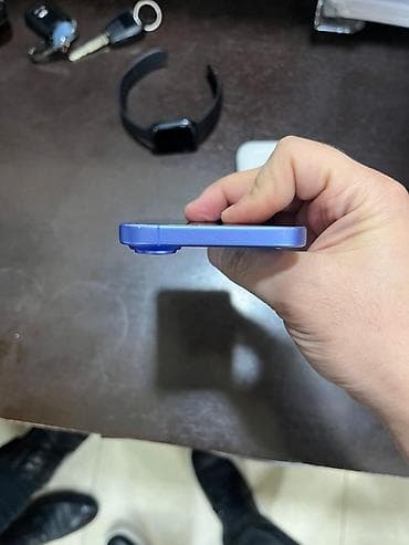 apple watch 1: IPhone 16, 128 GB, Mavi, Face ID — 4