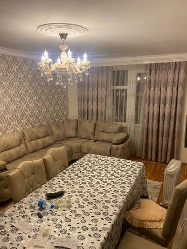 vasmoyda kirayə ev: Sumqayıt 1ci mkrda Sumqayıt şadıq sarayı yaxınlığında,5 mərtəbəli — 9