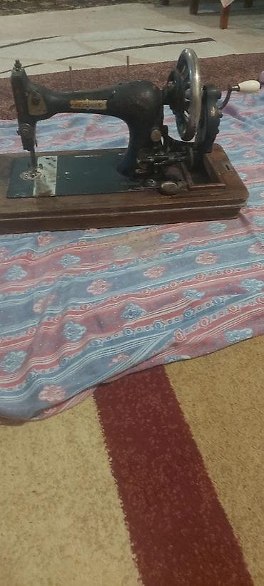 Краны водонагреватели: Satışa mexaniki tikiş maşını çıxıb. İdeal və işlək vəziyyətdədir — 1