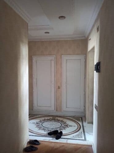 kiraye evler memar ecemi: Xırdalan, 3 otaqlı, Köhnə tikili, 75 kv. m — 2