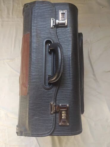 купить бу гитару: Qarmon çantası Alman istehsalı orjinal dəridir — 1