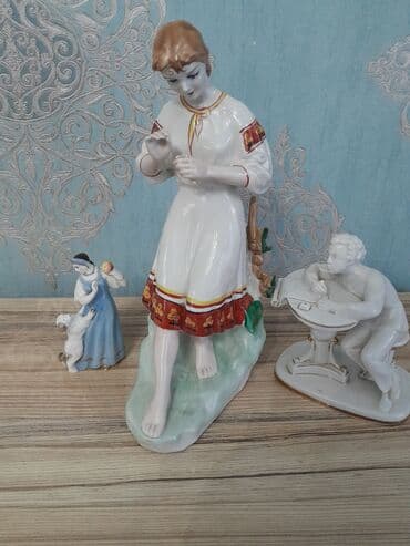 3 qız sekilleri profil üçün: Fiqur — 1