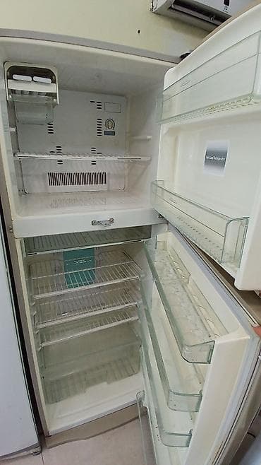 Elektronika: İşlənmiş 2 qapılı Toshiba Soyuducu Satılır, rəng - Qızılı, Təkərli — 4