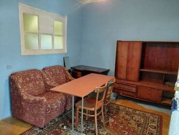 vasmoyda kiraye evler 200: Kend ehmedlide metroya 15deq mesafede 2otaqli heyet evi 230azne kiraye — 1