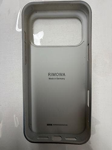 Audio: RIMOWA Alüminium Telefon Qalxanı – iPhone 17 Pro üçün, gümüş rəng — 3