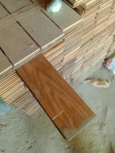 Dekorativ divar panelləri: ⚜️⚜️Salam təmiz Palıd parket rəngli 60kv -dır.⚜️Qiymət :1 kv: 30 — 2