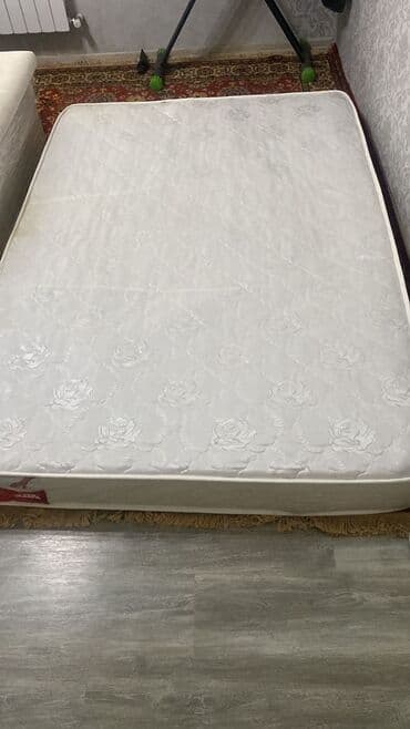 yun dosek: Matras tecili❌️❌️❌️ satilir 160/200 olcude Qiymet 70 man — 2