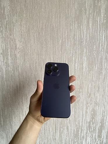 apple iphone 1: IPhone 14 Pro, 256 GB, Deep Purple, Face ID — 3
