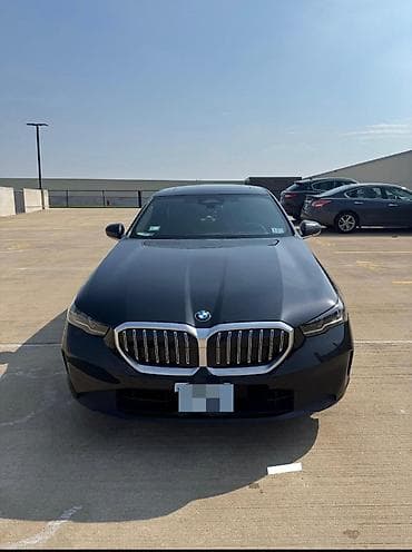 bmw e 80: BMW 5 series: 2 l | 2023 il Sedan — 1
