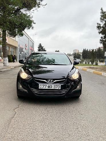 hyundai elantra 2010: Hyundai elentra 2014 1.8 150 at gucu hazirda kreditdedi 10000 ilkin — 1