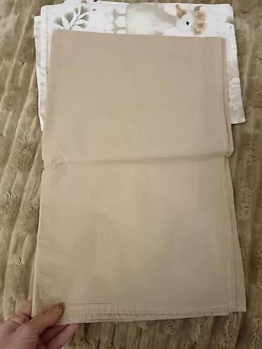 herbi parcalar: Uşaq beşiyi üçün yataq dəsti. Dəstə daxildir:yastıq üzü, yorğan üzü və — 4