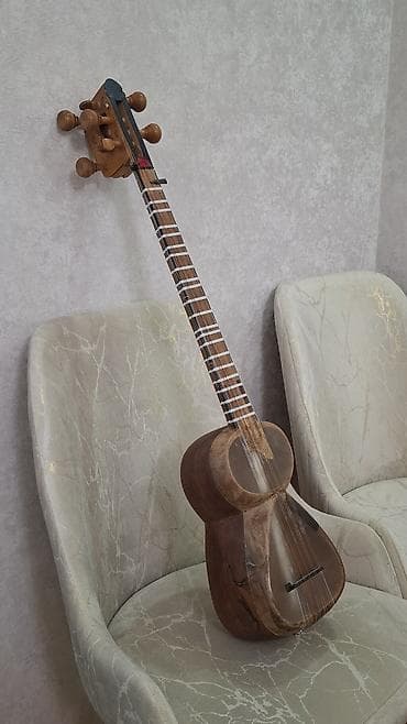 tar instrument: Tar – Azərbaycan muğamı və xalq musiqisi üçün klassik simli çalğı — 5