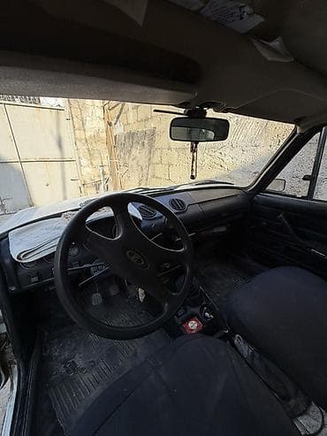 Avtomobil satışı: VAZ (LADA) 2106: 1.3 l | 1993 il Sedan — 4