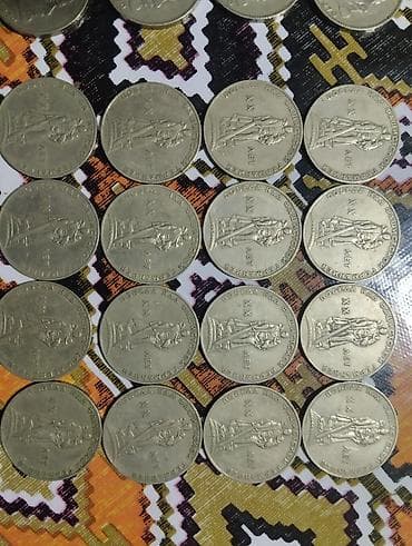 kubra səpən: Satılır Təcili. ! 
100 AZN hamsi — 1