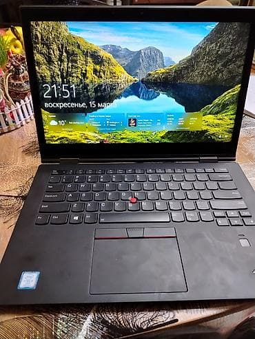 Lenovo ThinkPad noutbuku Texniki xüsusiyyətlər: - Prosessor: Intel