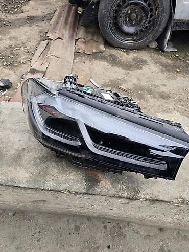 Sağ, Yaxın və uzaq vuran işıqlar BMW, 2021 il, Orijinal, Yeni