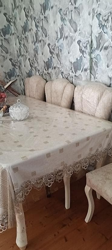 bag stullari: Yemək otağı dəsti – masa və 12 ədəd stul - Klassik üslubda yemək — 1