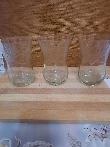 urek sekilleri: Stəkanlar, Şüşə, Türkiyə — 1