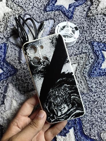 iphone 6s 32gb: Poco x8 pro max üçün Berserk - Guts temalı kabro — 1